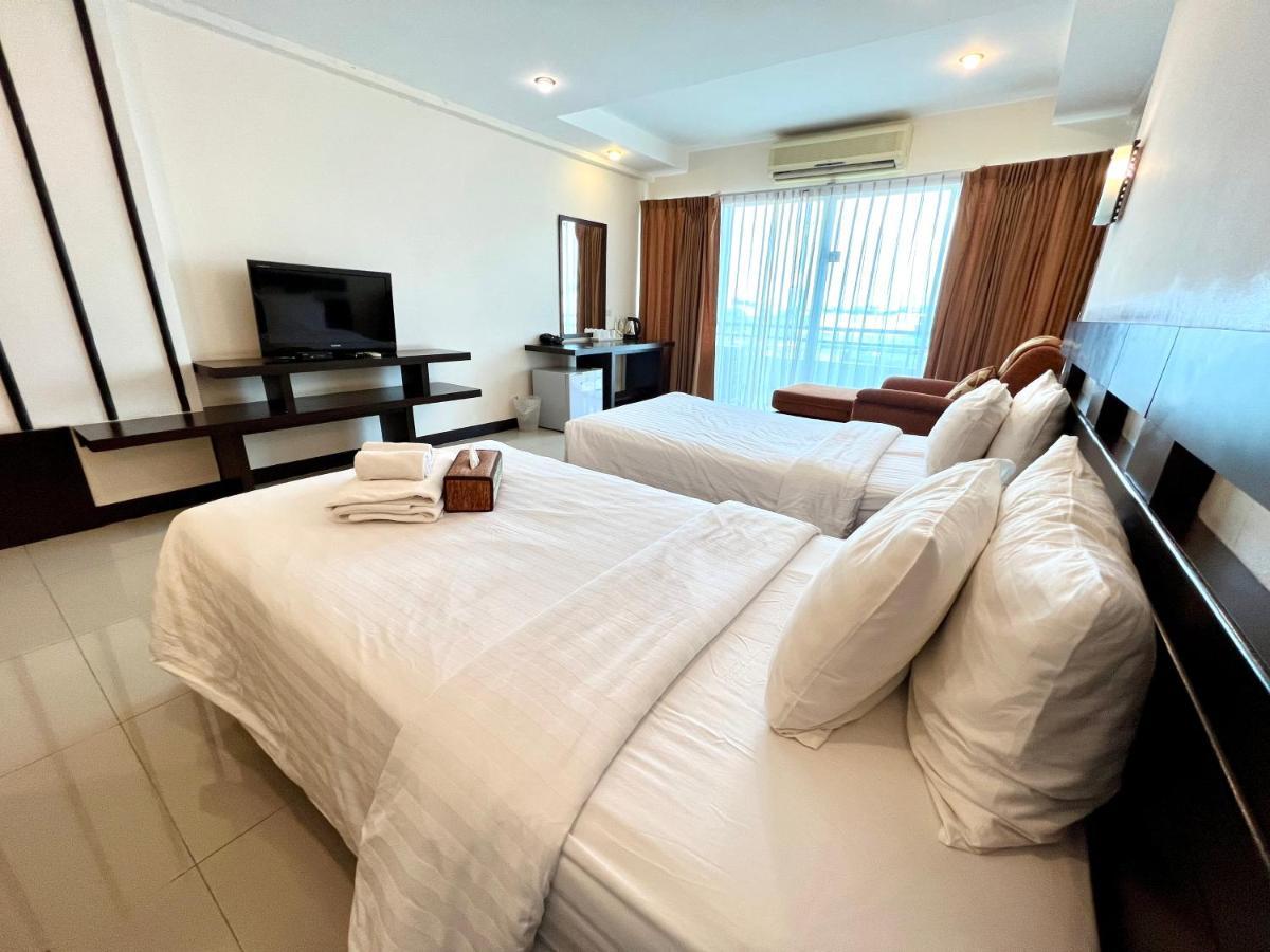 Hotel La Villa Khon Kaen Bagian luar foto