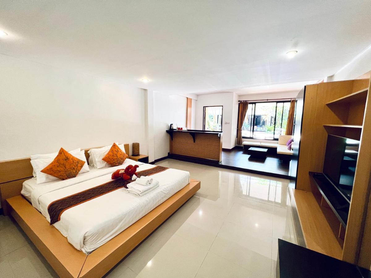 Hotel La Villa Khon Kaen Bagian luar foto