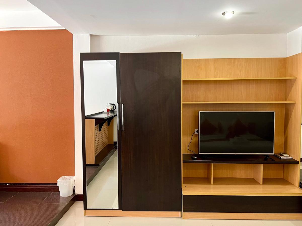 Hotel La Villa Khon Kaen Bagian luar foto
