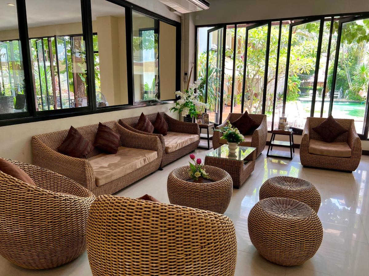 Hotel La Villa Khon Kaen Bagian luar foto