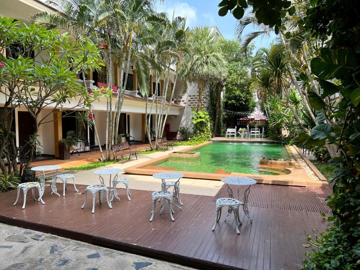 Hotel La Villa Khon Kaen Bagian luar foto