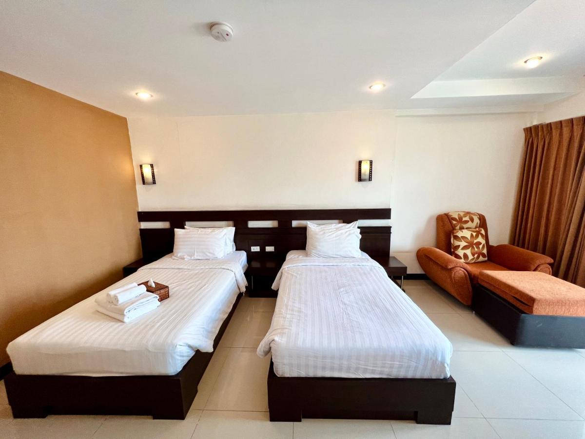 Hotel La Villa Khon Kaen Bagian luar foto