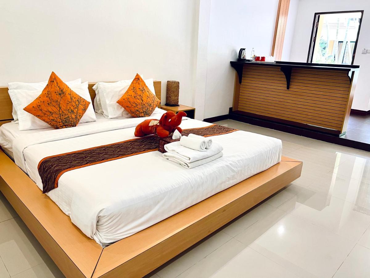 Hotel La Villa Khon Kaen Bagian luar foto