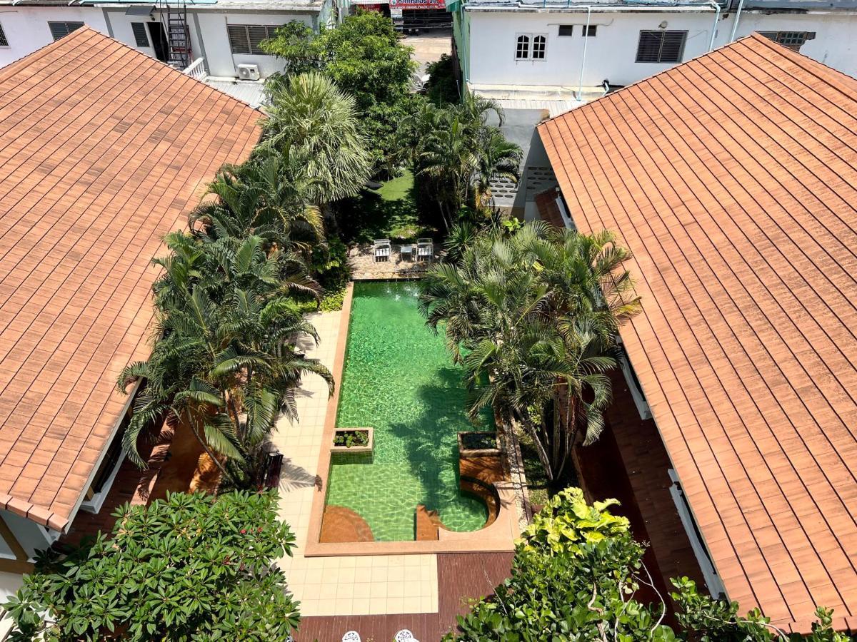 Hotel La Villa Khon Kaen Bagian luar foto