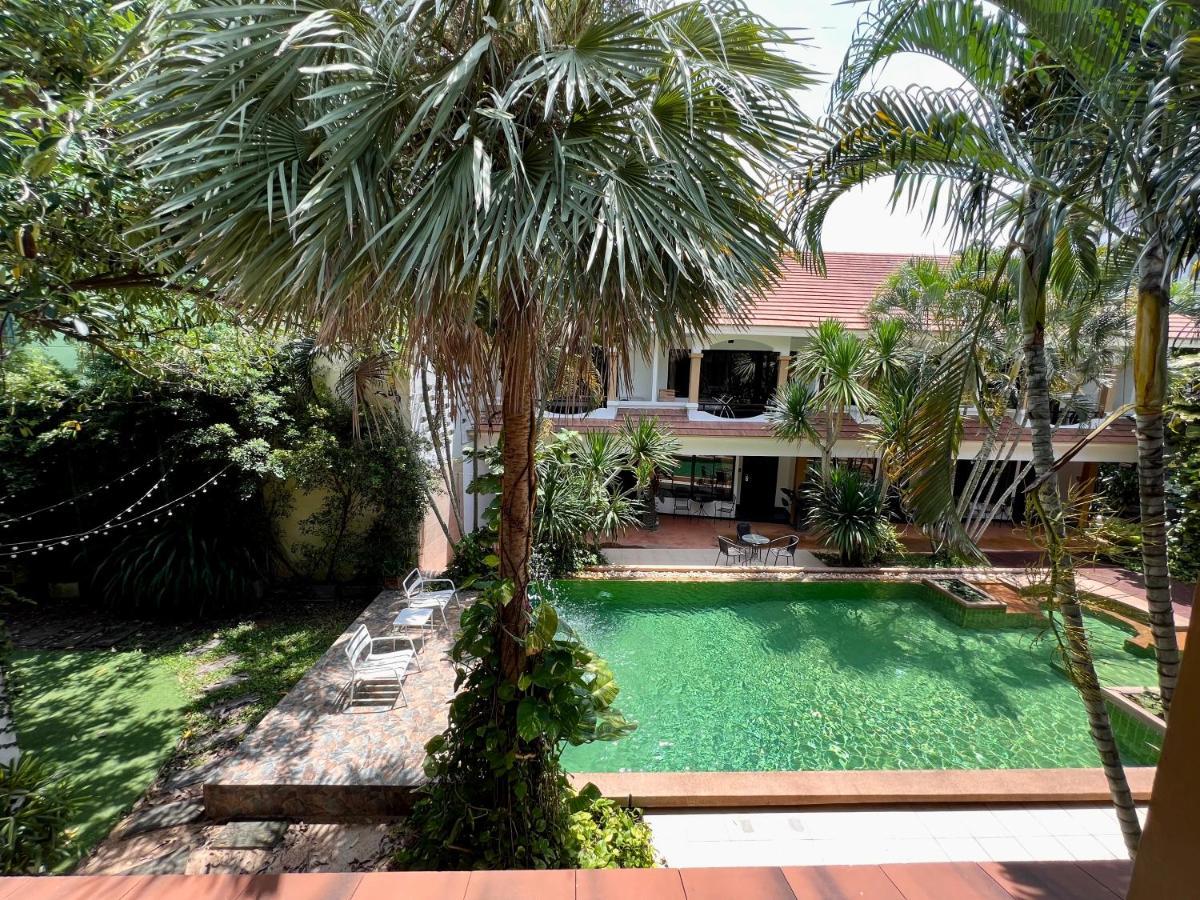 Hotel La Villa Khon Kaen Bagian luar foto