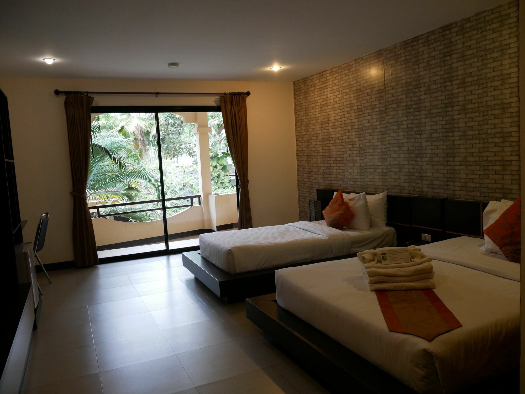 Hotel La Villa Khon Kaen Bagian luar foto