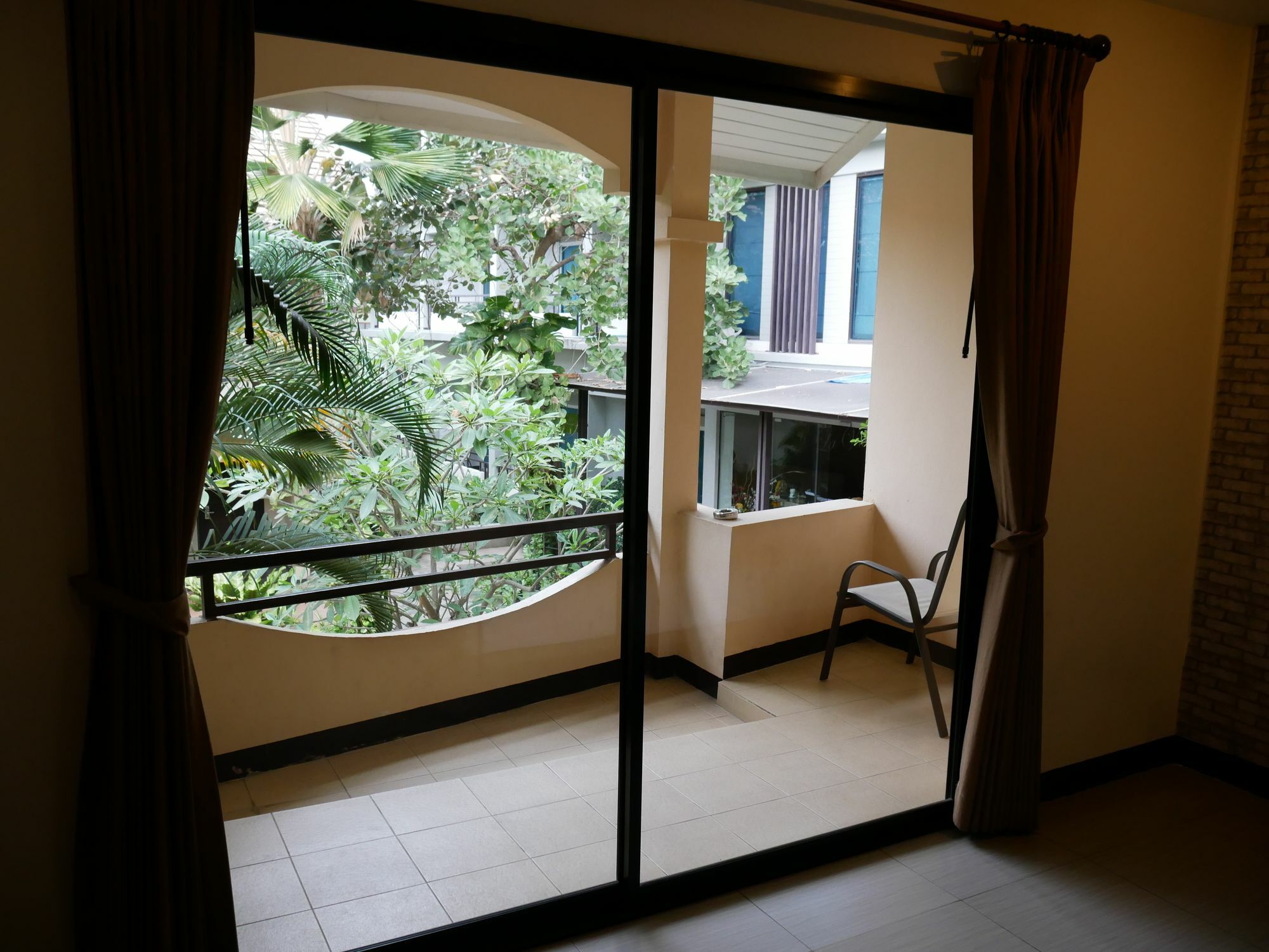 Hotel La Villa Khon Kaen Bagian luar foto